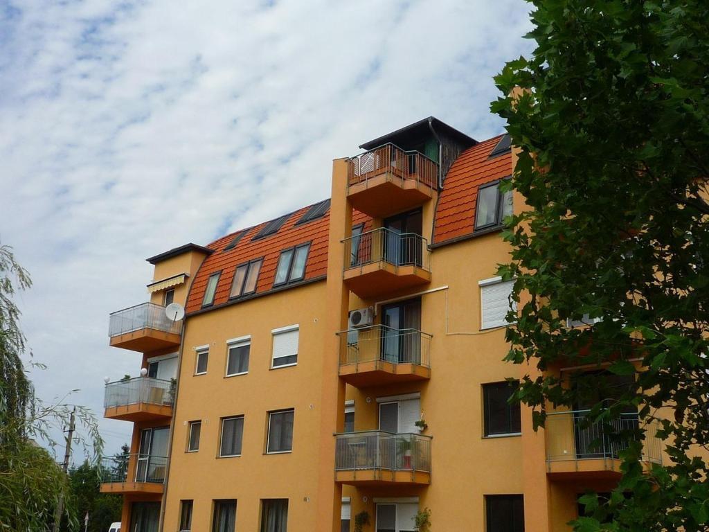 Udvarhaz Apartman Mórahalom Exterior foto